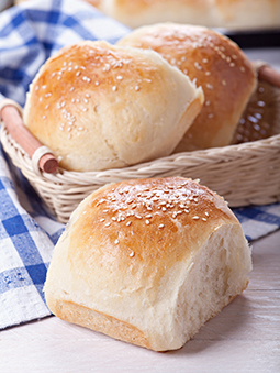 White organic flour dinner rolls